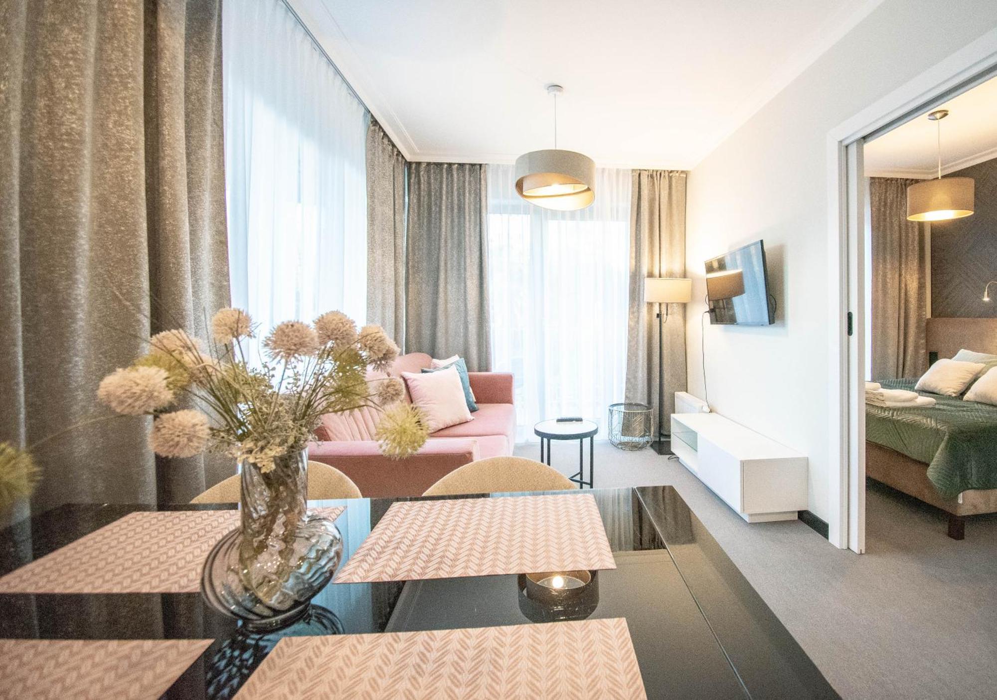 Apartamenty Na Wyspie - Albus & Rubus - Parking Świnoujście Εξωτερικό φωτογραφία